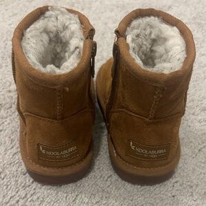 Koolaburra by UGG kids Brown Suede Boots